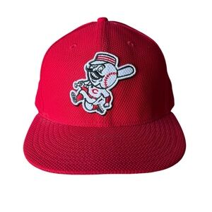 Cinncinati Reds Mr Red Legs New Era 59Fifty hat, 7 1/4 MLB